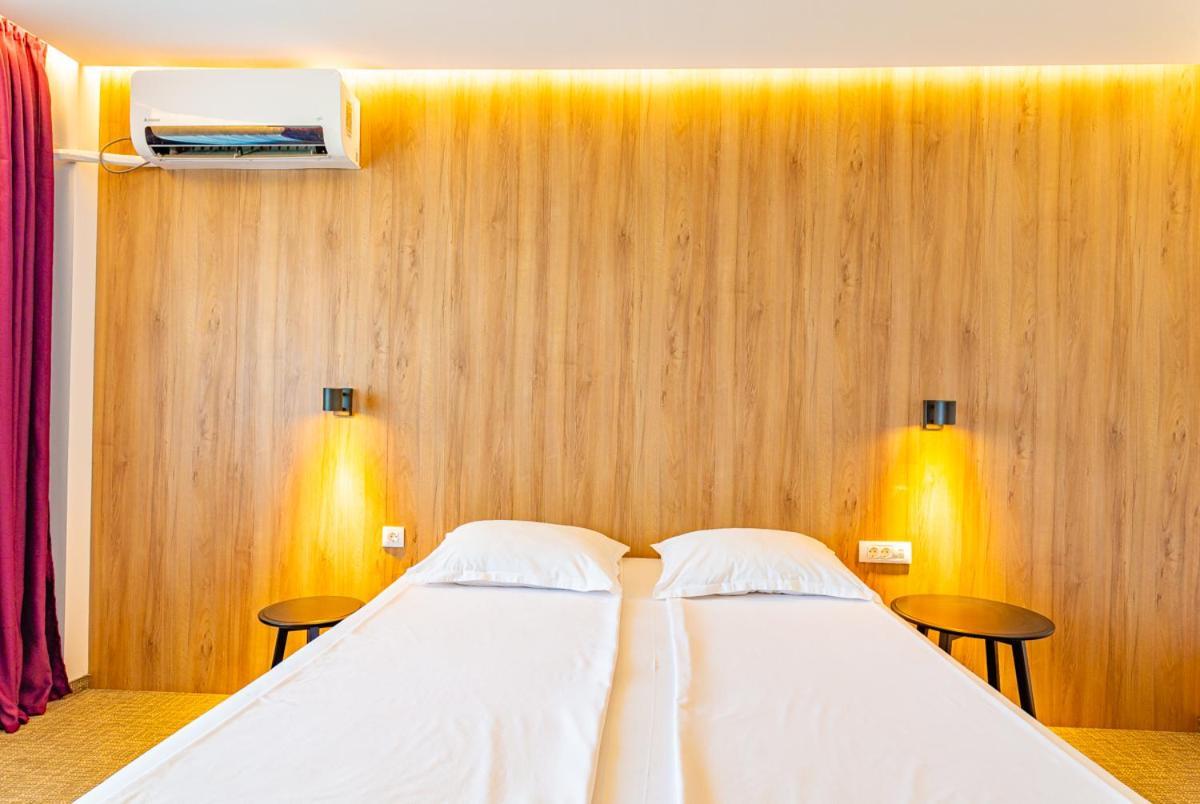 La Noi Costinesti Hotel Bagian luar foto